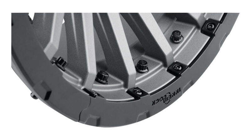 Chevrolet Silverado 1500 Brake Kit - Rear - R1 Concepts - Drill & Slot Carbon Coated Rotors + Off-Road/Tow Pads - `21-`25